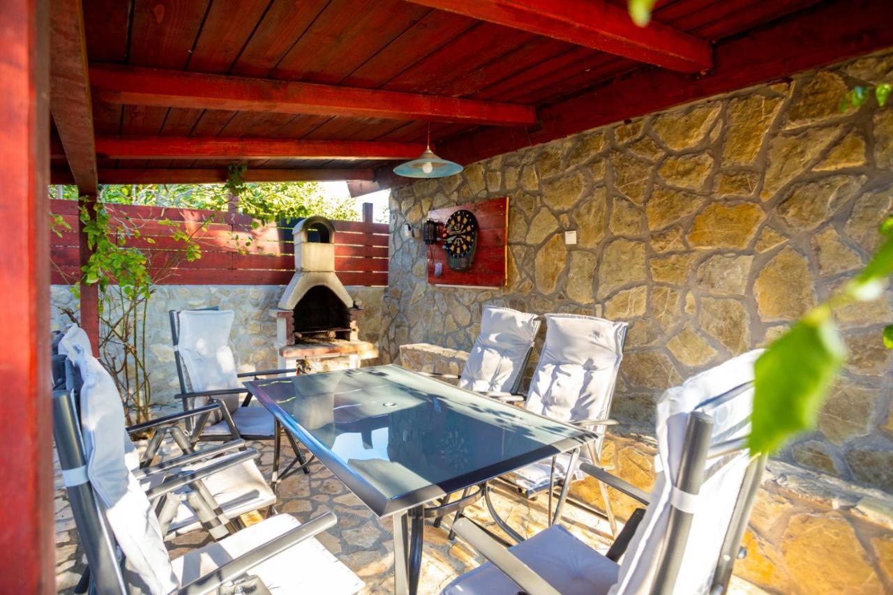 Holiday Home Casa Bianca Малинска Екстериор снимка