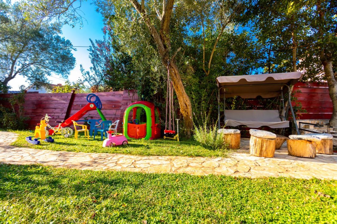 Holiday Home Casa Bianca Малинска Екстериор снимка