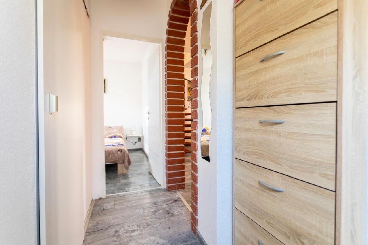 Holiday Home Casa Bianca Малинска Екстериор снимка