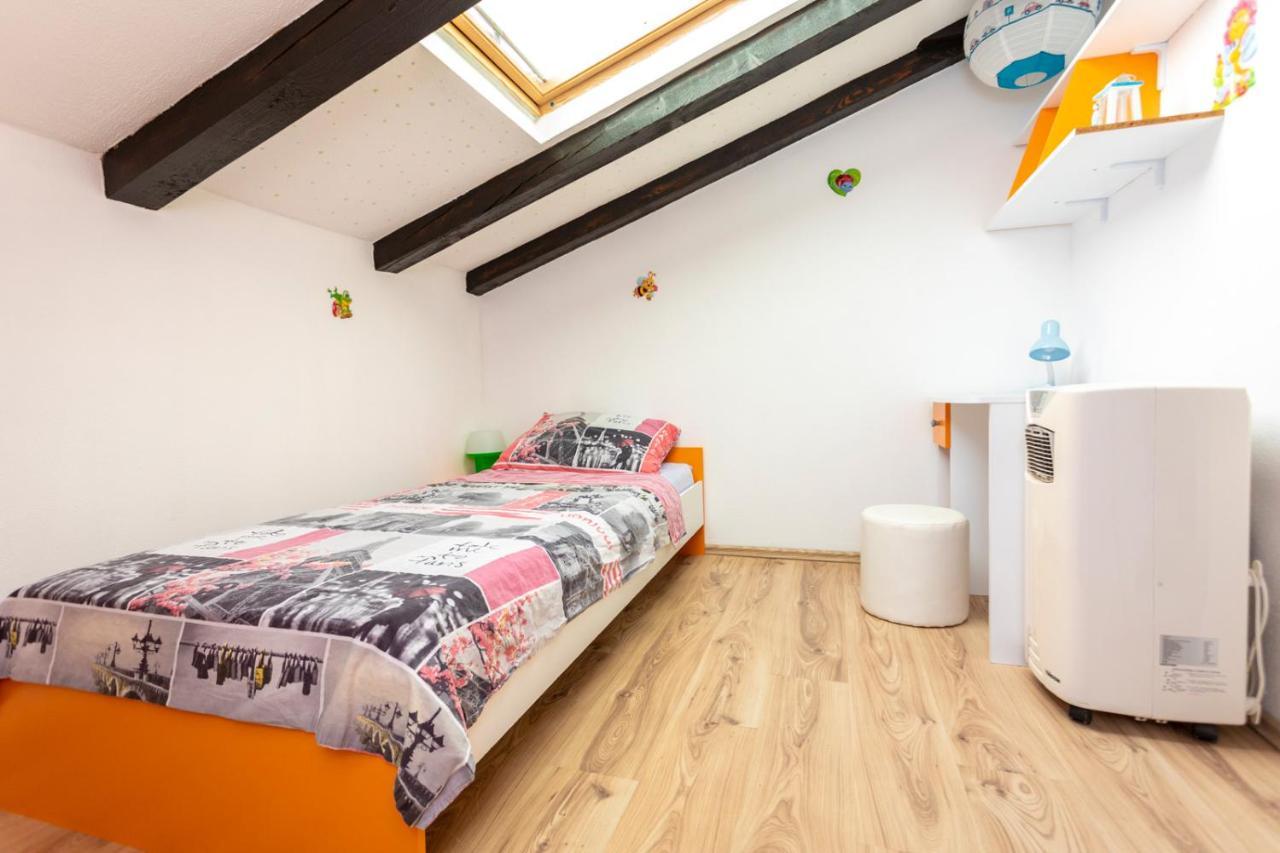 Holiday Home Casa Bianca Малинска Екстериор снимка