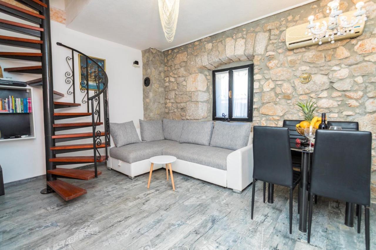 Holiday Home Casa Bianca Малинска Екстериор снимка