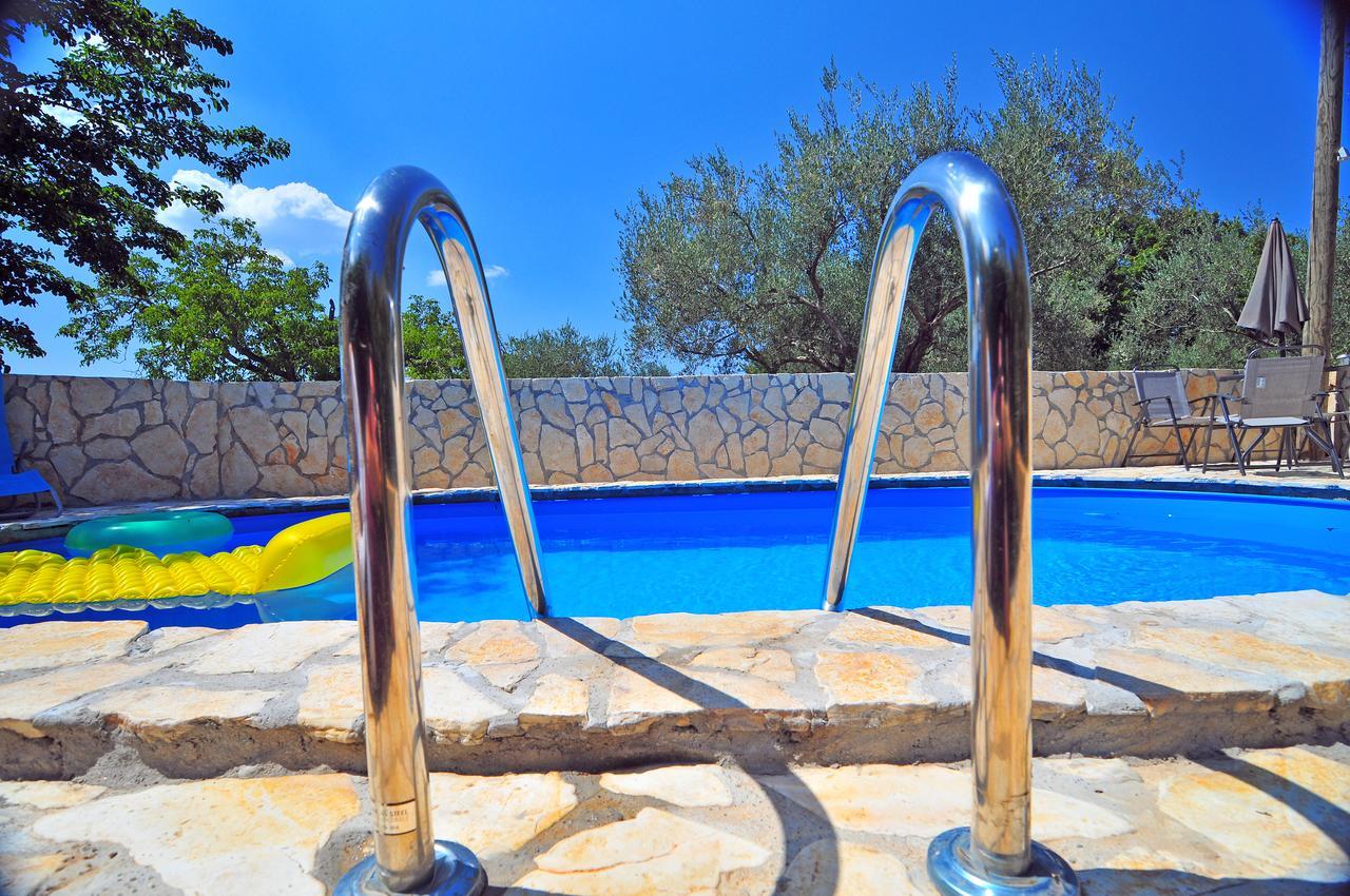 Holiday Home Casa Bianca Малинска Екстериор снимка